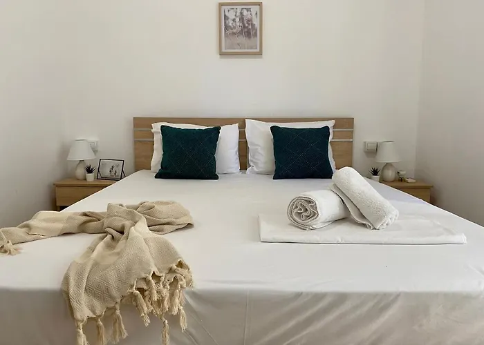 Apartamento Well-located In Town, Near The Port & - No 14