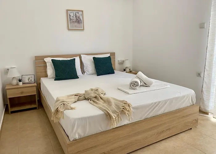 Well-located In Town, Near The Port & - No 14 *